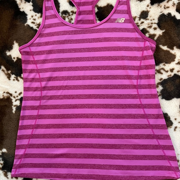 New Balance Tops - New Balance RazorBack TANK top size medium